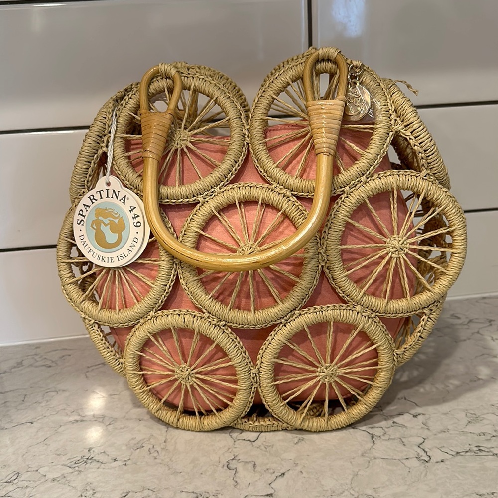 Spartina 449 handbag, brand new ratan, never been used. Peach/light pink lining